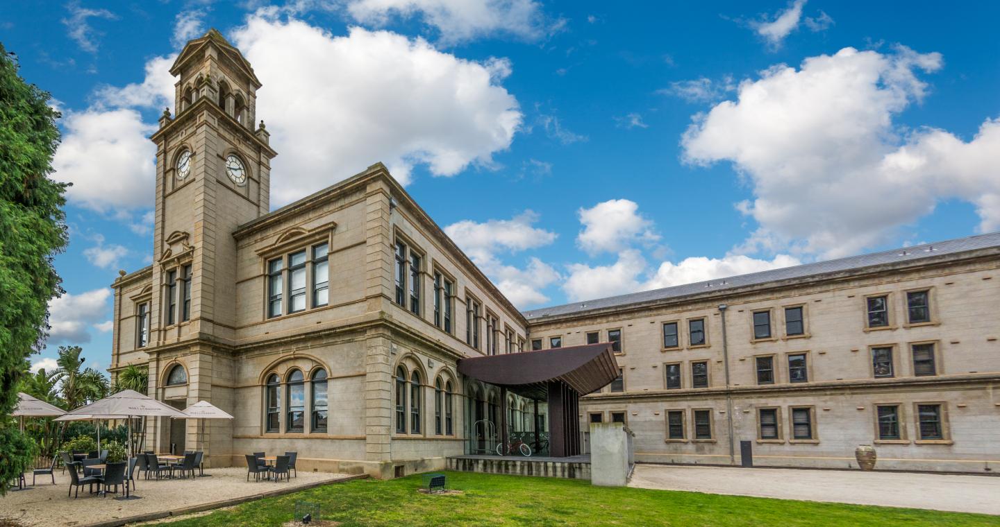 Lancemore Mansion Hotel at Werribee Park exterior