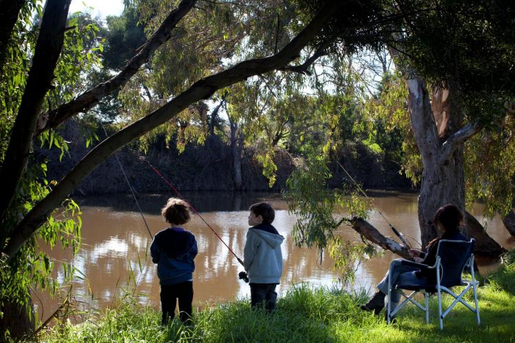 Family fishing at Werribee River